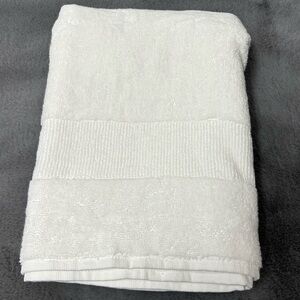 NWT Pottery Barn Resort Organic Cotton Bath Towel